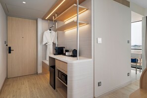 Suite junior, vistas al río | Interior