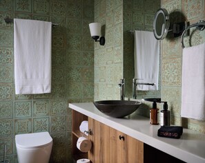 Superior Double Room | Bilik Mandi