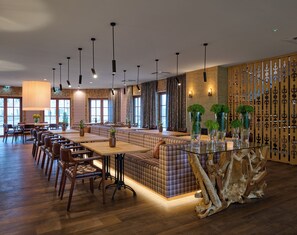 Dining - Mythos Resort Domonyvölgy (Domony-Domonyvölgy)