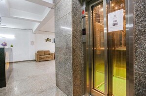 Interior - hotel aiims 20 four 7 (New Delhi)