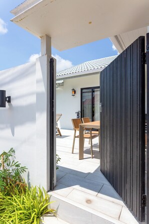 Outdoor dining - Newly Renovated Pool Villa with BBQ V296 (Ko Samui)