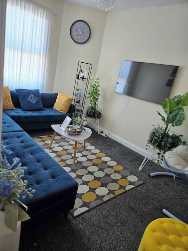 Glams 2beds luxury stylish apartment