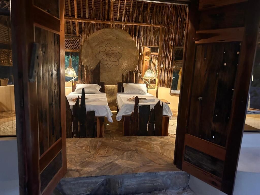 Comfort Bungalow, Garden View | Dining