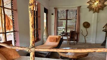 Villa Confort, vistas al río | Interior