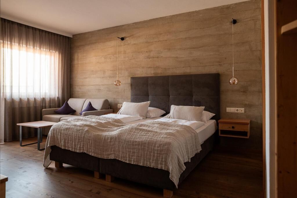 Chambre Double, balcon, vue montagne