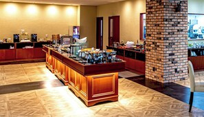 Dining - For 2 people Moderate twin room breakfast inclu / Naha Okinawa (Naha)