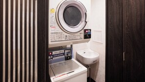 Interior - For 1 person 14 square meters small double room  / Kyoto City Kyōto (Kyoto City)