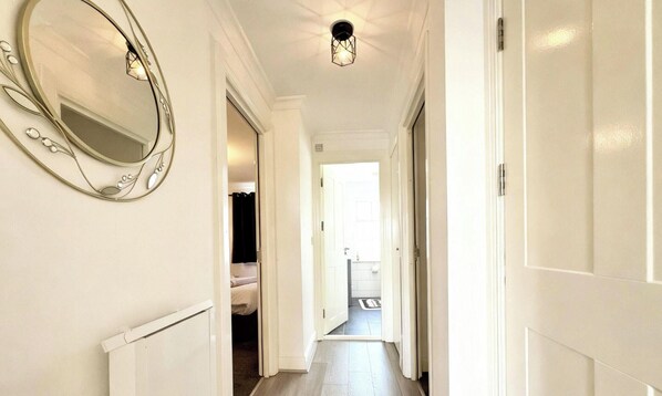 Interior - Unique 2 Bedroom Flat in the Heart of Reading! (Reading)