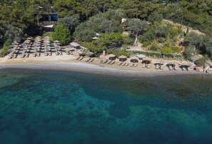 Privatstrand, kostenloser Shuttle zum Strand, Strandbar