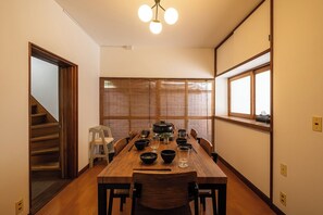Dining - Entire building rental 7minute walk from Fujino / Fujinomiya City Shizuoka (Fujinomiya City)