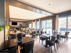 Restaurant - Sunday Ferienpark Hambachtal Oberhambach (Oberhambach)