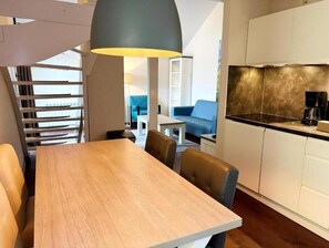 Family Apartment | Dining - Sunday Ferienpark Hambachtal Oberhambach (Frankfurt Am Main)