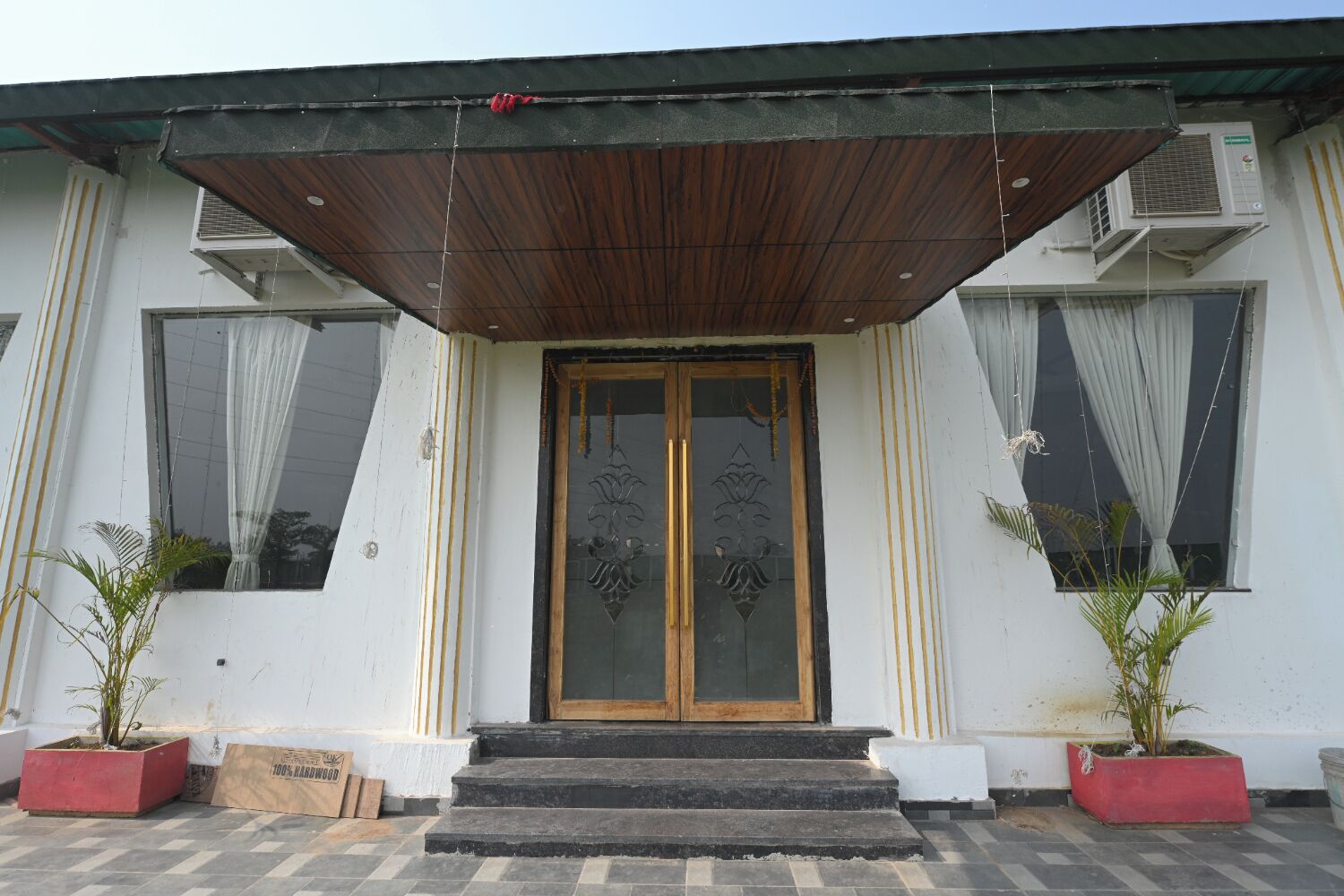 การตกแต่งภายนอก