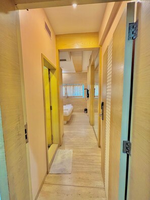 ห้องซูพีเรีย, วิวเมือง | ห้องน้ำ | ฝักบัว, ผ้าเช็ดตัว, สบู่, ยาสระผม