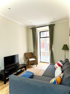 Fernseher