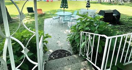 Mid Century Hutchins Lake Retreat - Fam-Friendly!