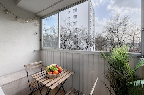 Lumina apart with balcony in Warsaw