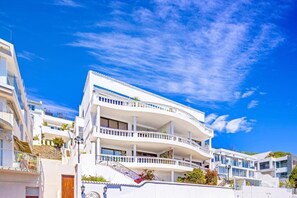 Exterior - Clifton Beachfront Duo Apartment (Cape Town)