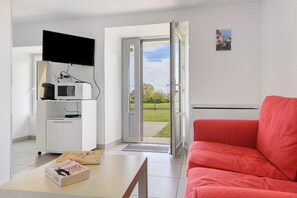 TV - The Charm of Les Fougères (Camaret-sur-Mer)