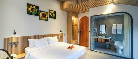 Deluxe Room, Hill View