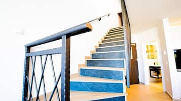 Căn hộ, 2 phòng ngủ, ban công | Nội thất