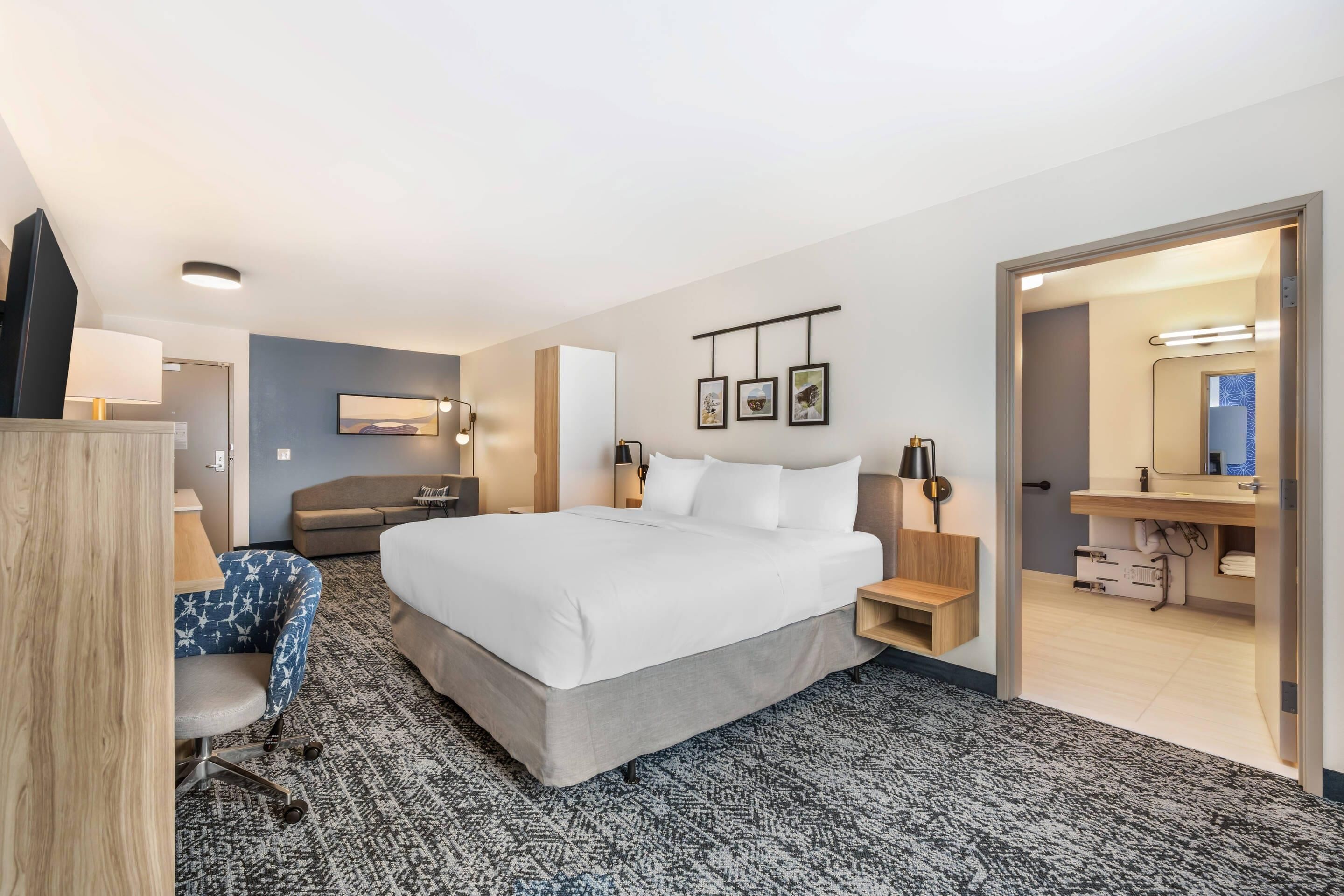 Suite, 1 kingsize-seng med sovesofa, tilgjengelighetstilpasset, ikke-røyk (Efficiency)