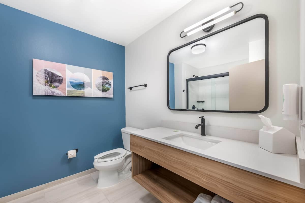 Suite, 2 Queen Beds, Non Smoking