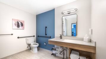 Suite, 1 King Bed with Sofa bed, Accessible, Non Smoking (Efficiency)