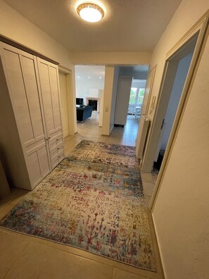 Interior - North Sea dream Horumersiel - 120 m² apartment | garden & fireplace | 800 m to the beach (Wangerland)