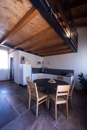 Dining - Spacious apartment in the historic center (Bedero)