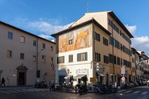 Exterior - Vrbo Property (Firenze)