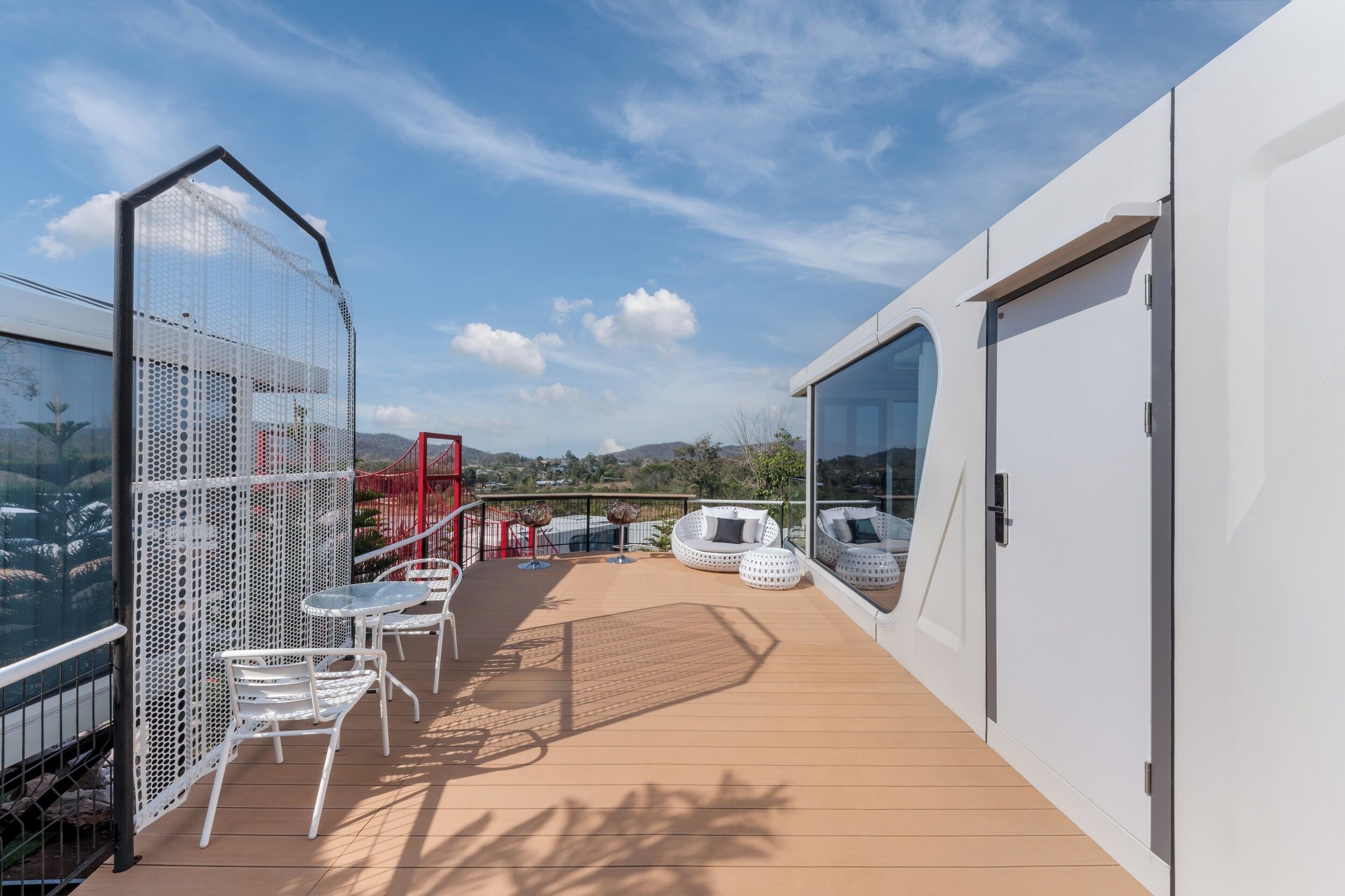 Deluxe Room | Outdoor dining