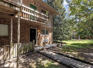 Exterior -  Chapel Hill condo near UNC & Shops (Chapel Hill)