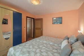 Standard Apartment, Multiple Bedrooms (Sea View Apartment Magda 1) - Sea View Apartments Magda (Krsan)