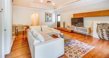 Upscale Villa | Perfect for Executive + Families