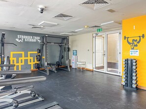 Fitness facility - Chic 1BR APT in Business Bay Close To Burj Khalifa (Dubai)