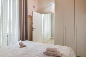 1 bedroom, iron/ironing board, WiFi, bed sheets - Apartment 'Appartamento Speranza' with Wi-Fi and Air Conditioning (Grosseto)