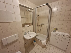 Dusj og håndklær