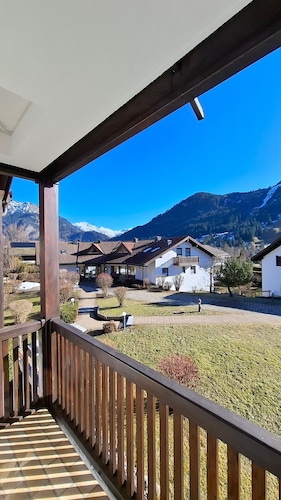 Studio-Apartment 'Fewo Rotspitze im Sonnenpark' mit Bergblick, Balkon und WLAN