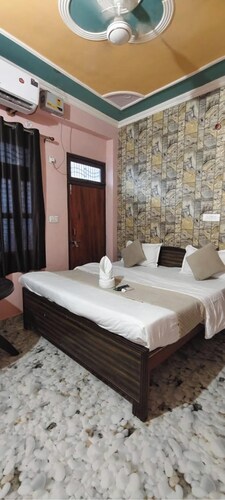 Hotel Krishna Inn