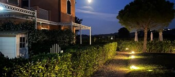 P079 - Porto Recanati, two-room apartment with courtyard in a residence with pool.