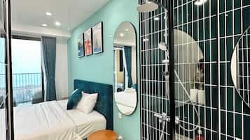 Studio Familial, balcon, vue plage