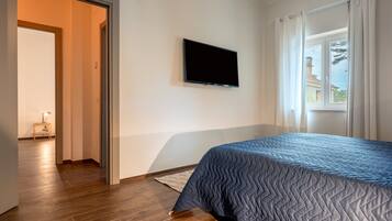 3 Schlafzimmer, Bügeleisen/Bügelbrett, WLAN, Bettwäsche
