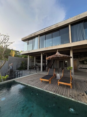 Outdoor pool - Uluwatu Sea View Wellness Villa – 2BR w/ Sauna & Cold Plunge (Pecatu)