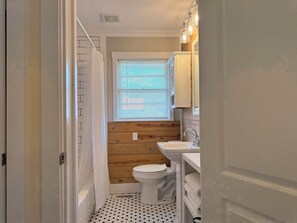 Hair dryer, towels - Lazy Hiker by Chatuge Home Concierge | Walk to Downtown Hayesville | Fire Pit | Pet Friendly (Hayesville)