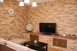 TV - Casa Elena Conil   . (Conil de la Frontera)