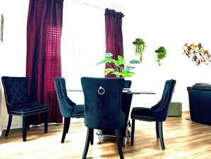 Interior - Newly renovated  2b2b, in the heart of Augusta (Augusta)