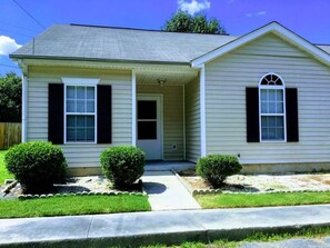 Exterior - Modern  2b2b, in the heart of Augusta (Augusta)