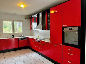 Private kitchen - CAP DE HE' MAIN HOUSE (Lit-et-Mixe)