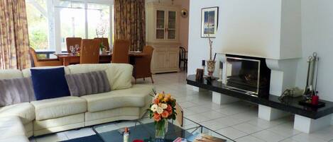 リビング エリア